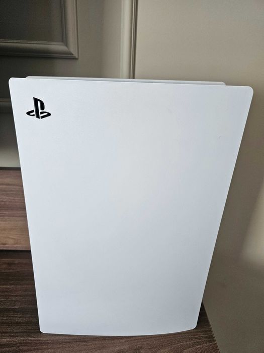 PS5 Fat + Clair Obscur