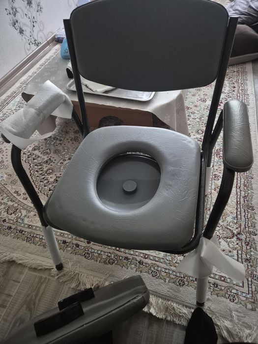 Туалетное кресло