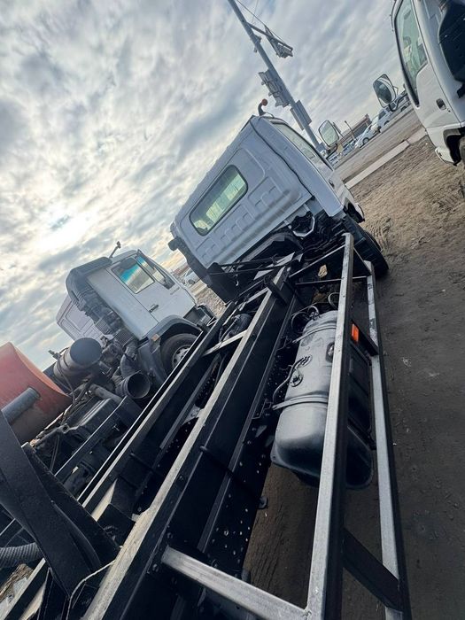 Самасвал сотилади зур