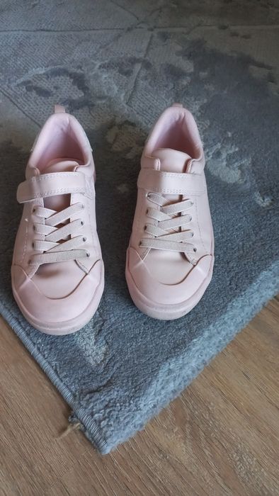 Детски обувки от H&M