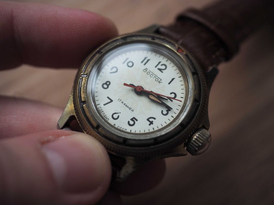Ceas sovietic mecanic Vostok, 34 mm, unisex, rezistent la apă, URSS