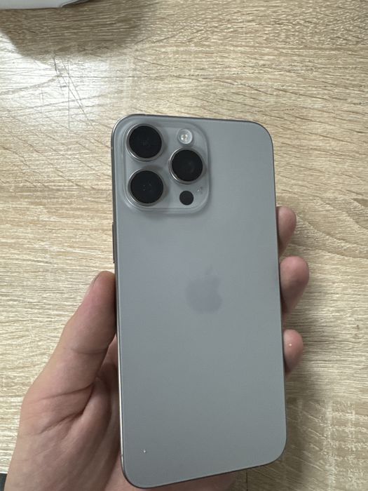 Iphone 15 pro max 512