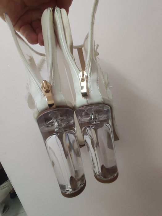 Дамски чисто нови ботуши