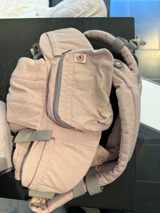 Ергономична раница Ergobaby