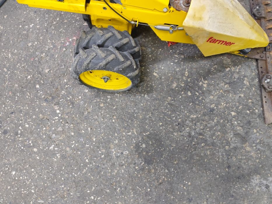 Самоходна палцова косачка