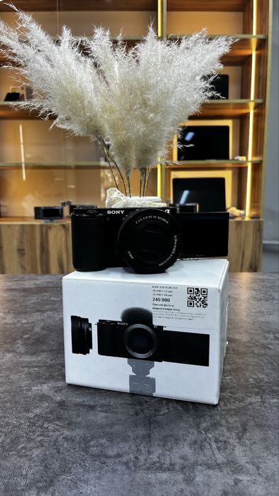Фотоаппарат Sony ZV-E10