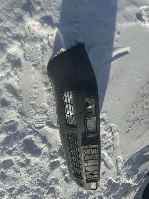 Бампер передний ауди 80 б4