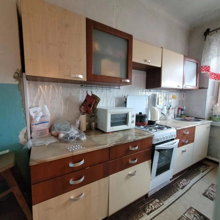 Продается 3 комн.кв..район Цемпоселок