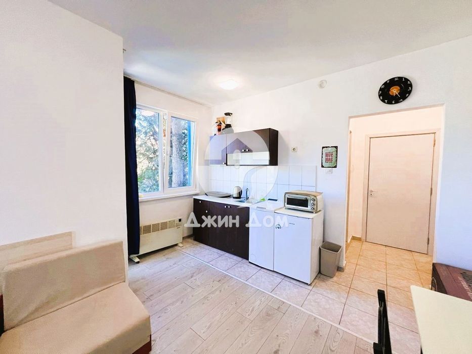 Продава се Едностаен апартамент в Поморие - 34 кв.м за 1174 €/кв.м - Снимка #3