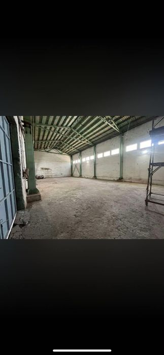 Дава се под наем Промишлена сграда в Плевен, Идеален център - 3000 кв.м за 1994.61 € - Снимка #5