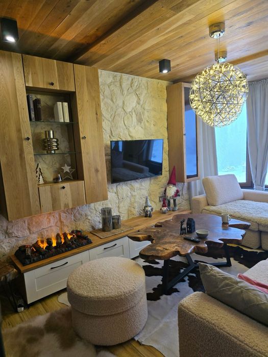 Холни маси  изработка по поръчка