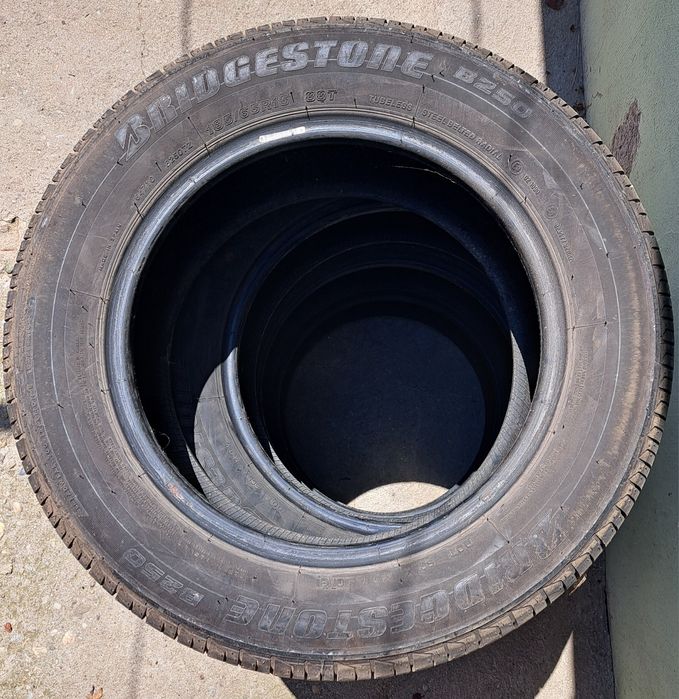 Vand Anvelope Brigestone 185/65 R 15