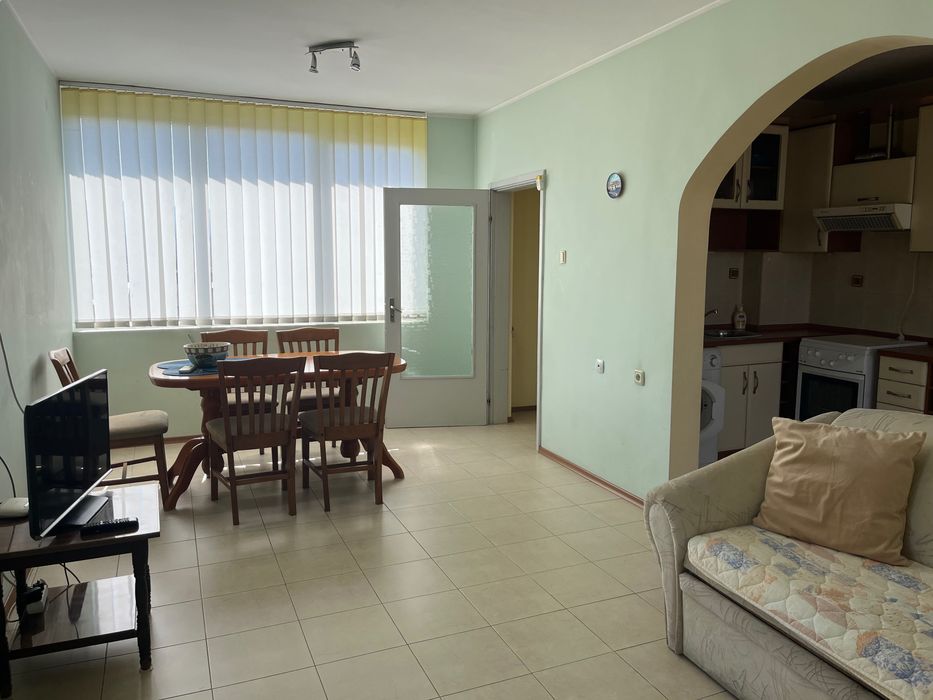 Продава се Тристаен апартамент в Благоевград, Идеален център - 91 кв.м за 1319 €/кв.м - Снимка #1