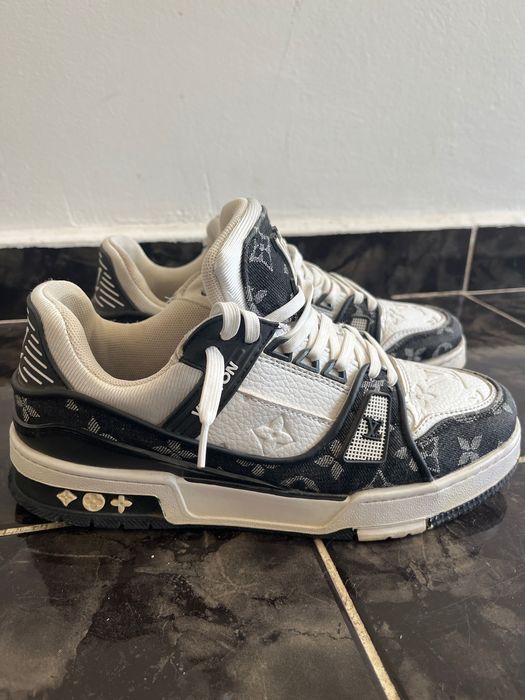Louis viton black and white 41