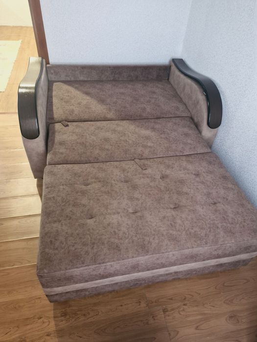 Продам раскладной диван