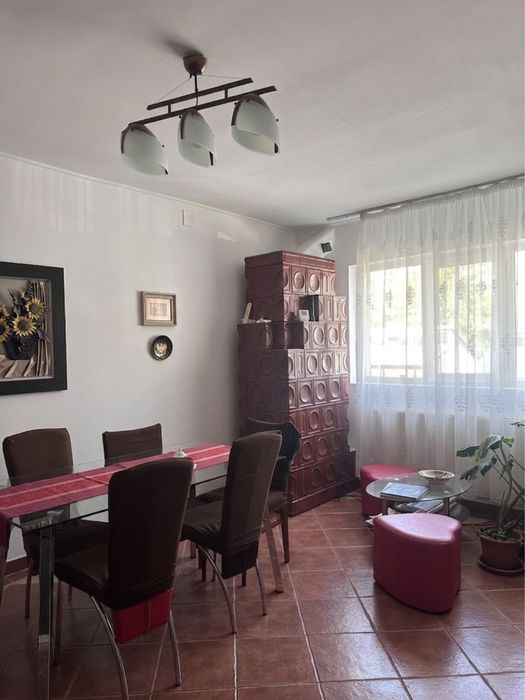 Apartament 3 camere de inchiriat Panciu centru