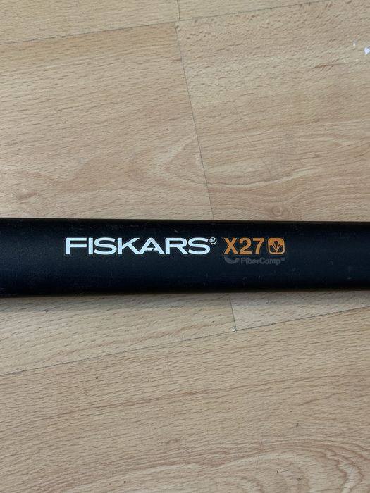 Колун FISKARS X27 для дров