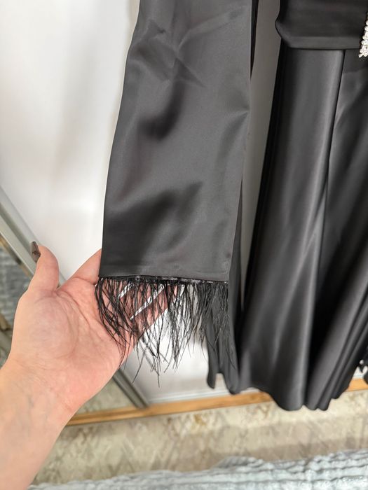 Продам вечернее платье женское.