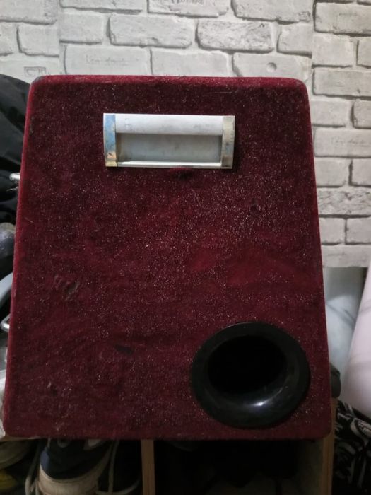 Продам сабвуфер в авто