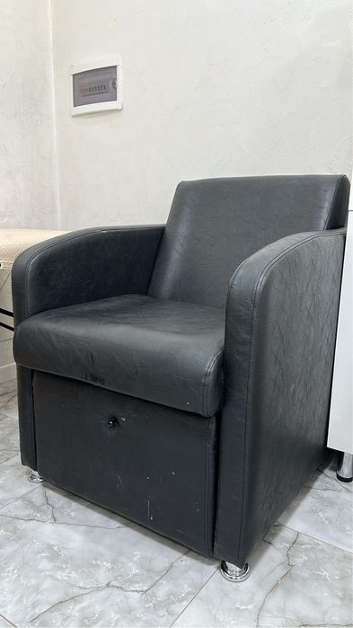 Продам педикюрное кресло