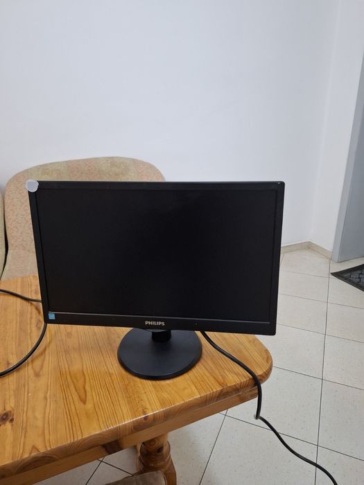 Монитори за компютър 3 броя