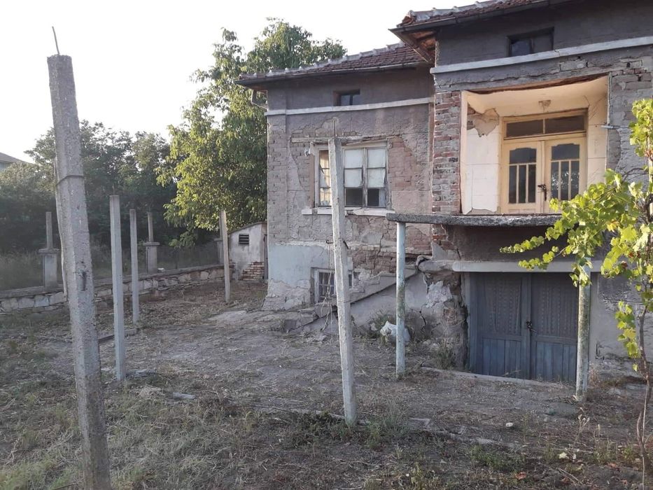 Продава се Къща в с. Загоре, Област Стара Загора - 200 кв.м за 153 €/кв.м - Снимка #2