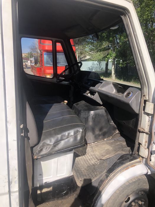 Мерседес 208д (сапог)