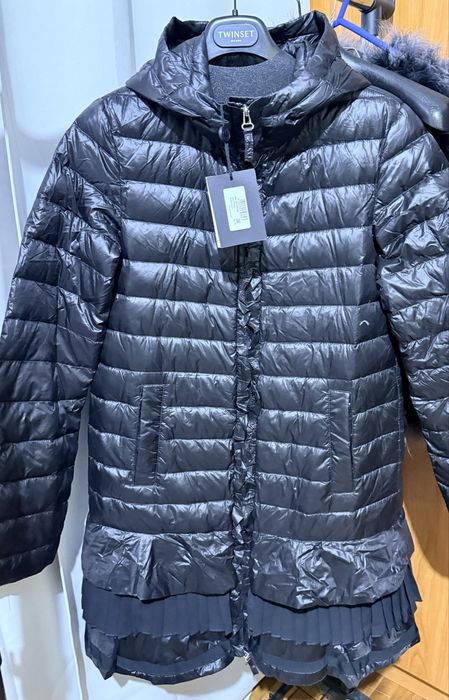 Twinset яке с естествен пух черно с дантела