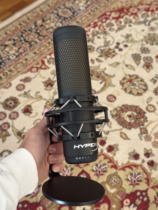 Микрофон HyperX Quadacast S RGB