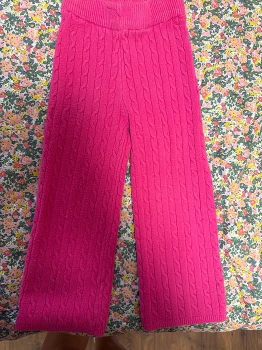 Ярко розов топъл костюм размер 98-104