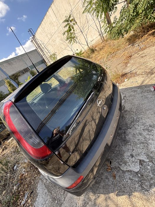 Opel corsa 2001 г. Автомат изитроник