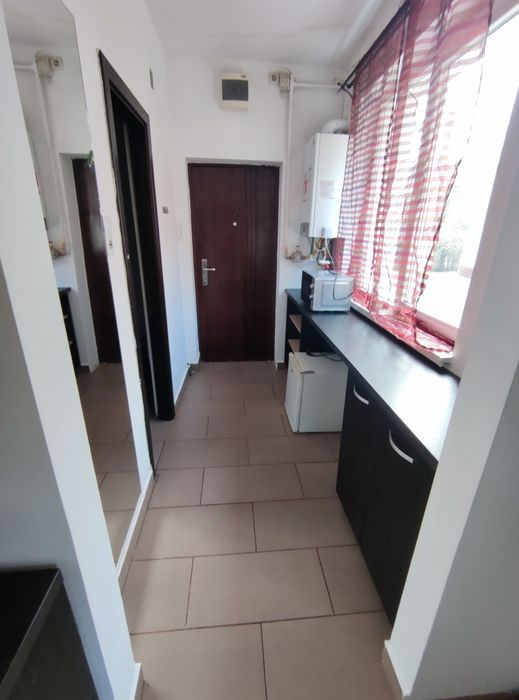 Mini-garsoniera

Garsoniera decomandata situată