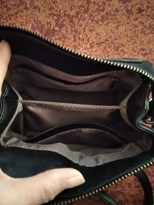 Запазена  чанта нова