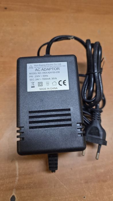 Alimentator 24Vca / 1500mA nou