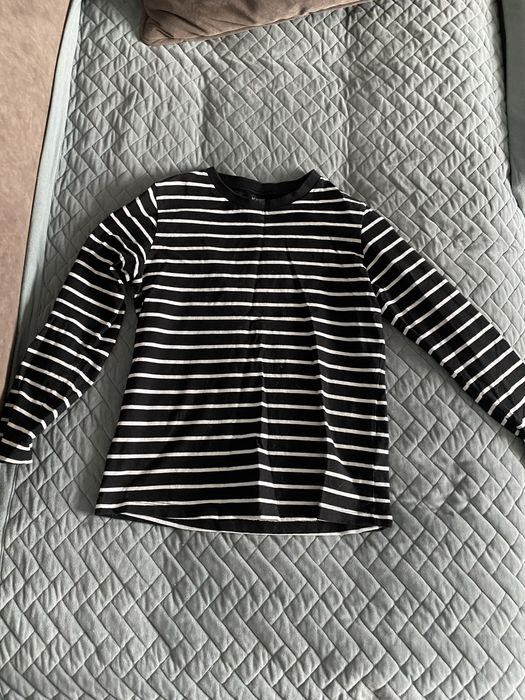 продаются две кофты совершенно новые