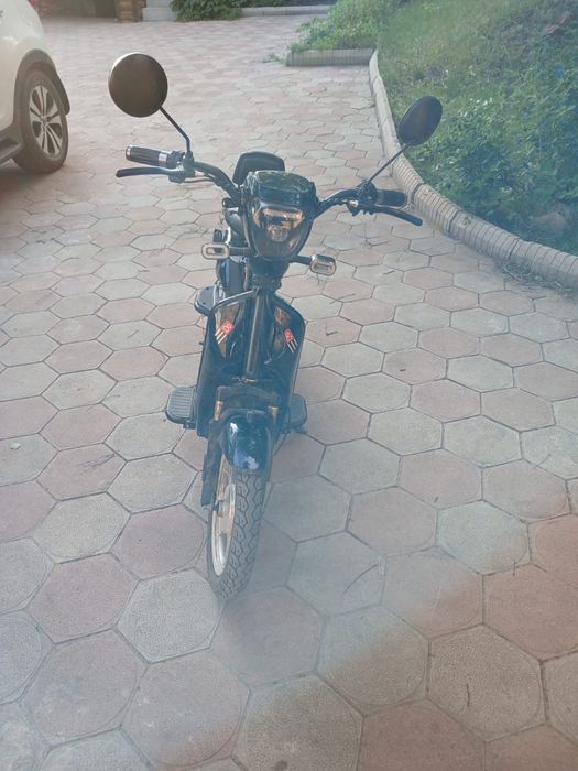 Продам электроскутер.