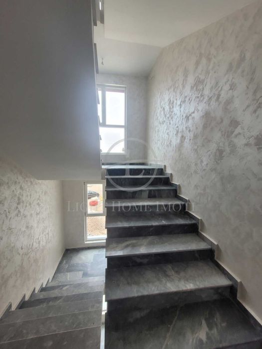 Продава се Двустаен апартамент в Пловдив, Христо Смирненски - 97 кв.м за 1367 €/кв.м - Снимка #12