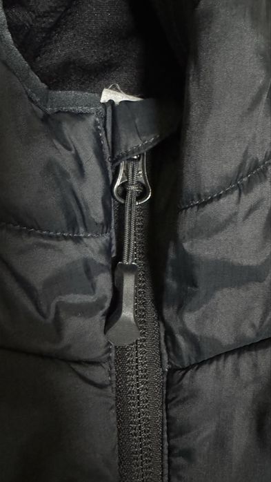 Продам куртку для мальчика