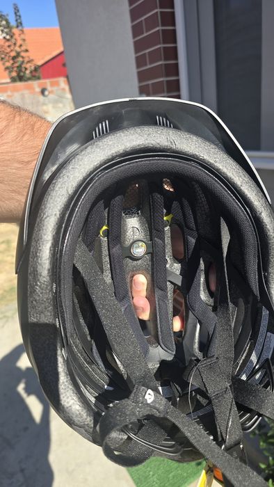 Vand cască bicicleta  Giro