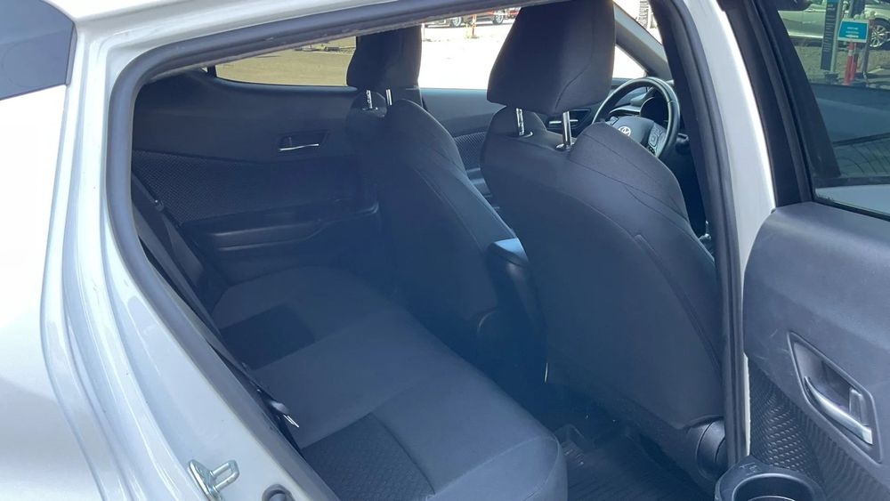 Toyota C-HR Toyota C-HR 1.8 HSD eCVT 122CP Core