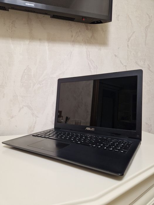 Продам ноутбук ASUS X553S