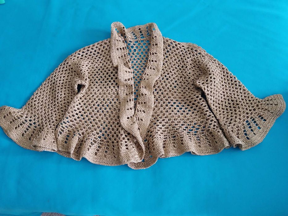 Ръчно изработено болеро