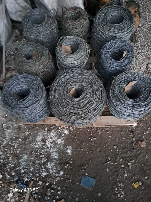 Бодлива тел - поцинкована