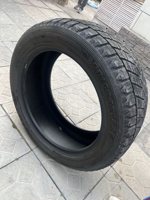 Продам комплект резины