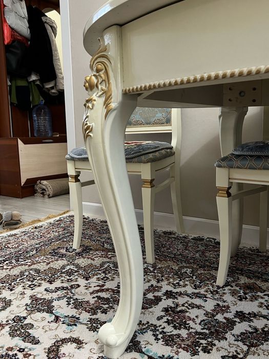 СРОЧНООО Продается стол для гостиной 98*250