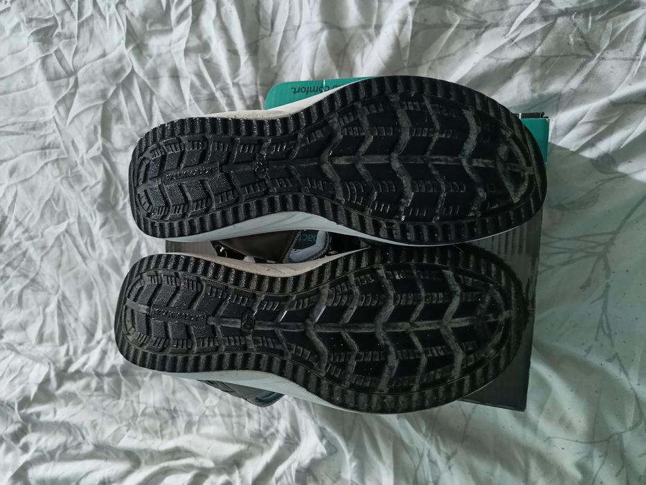 Ботуши и сандали на Walkmaxx