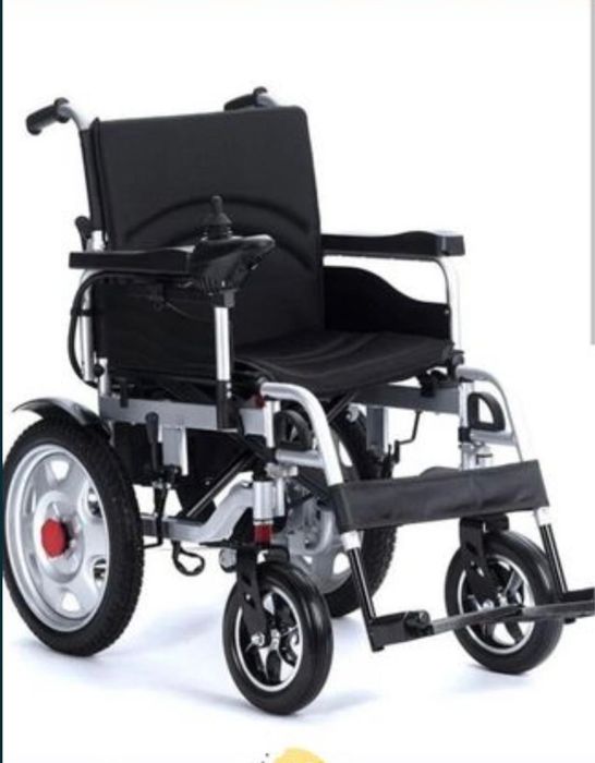Электрическая инвалидная коляска