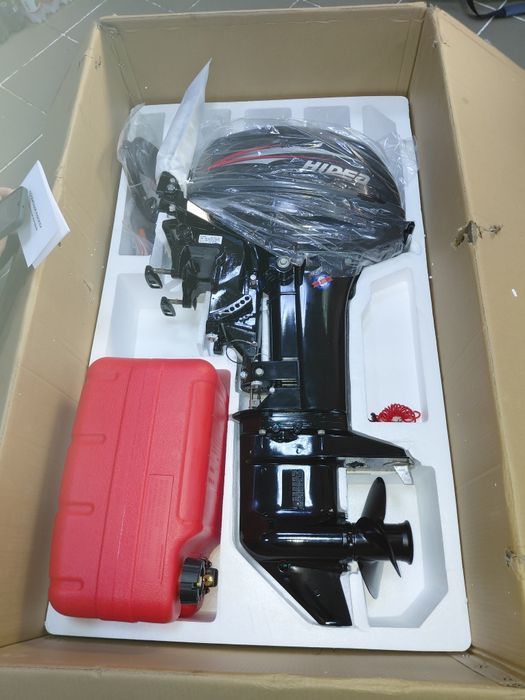 Продам лодку с мотором, Хидэя 9,9 про...