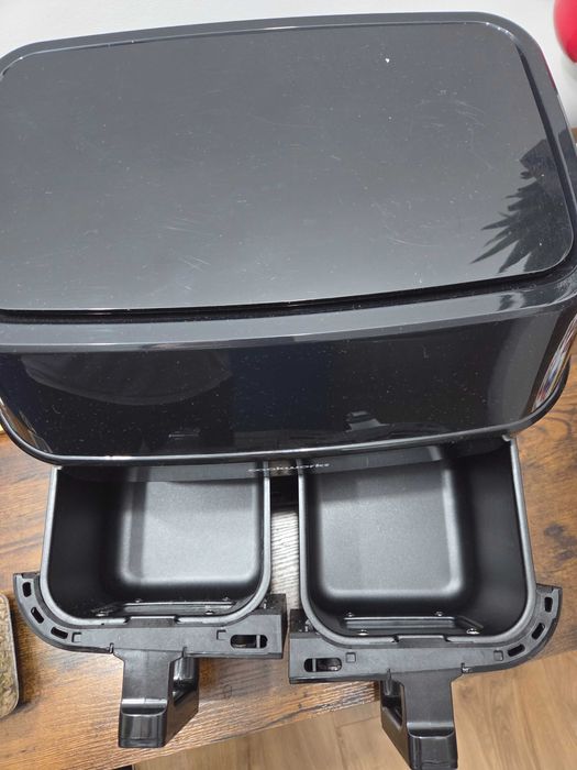 Airfrier nou, in cutie