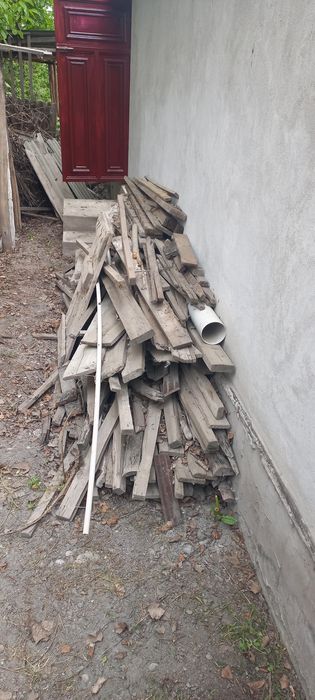 Утин сотилади Продаются дрова